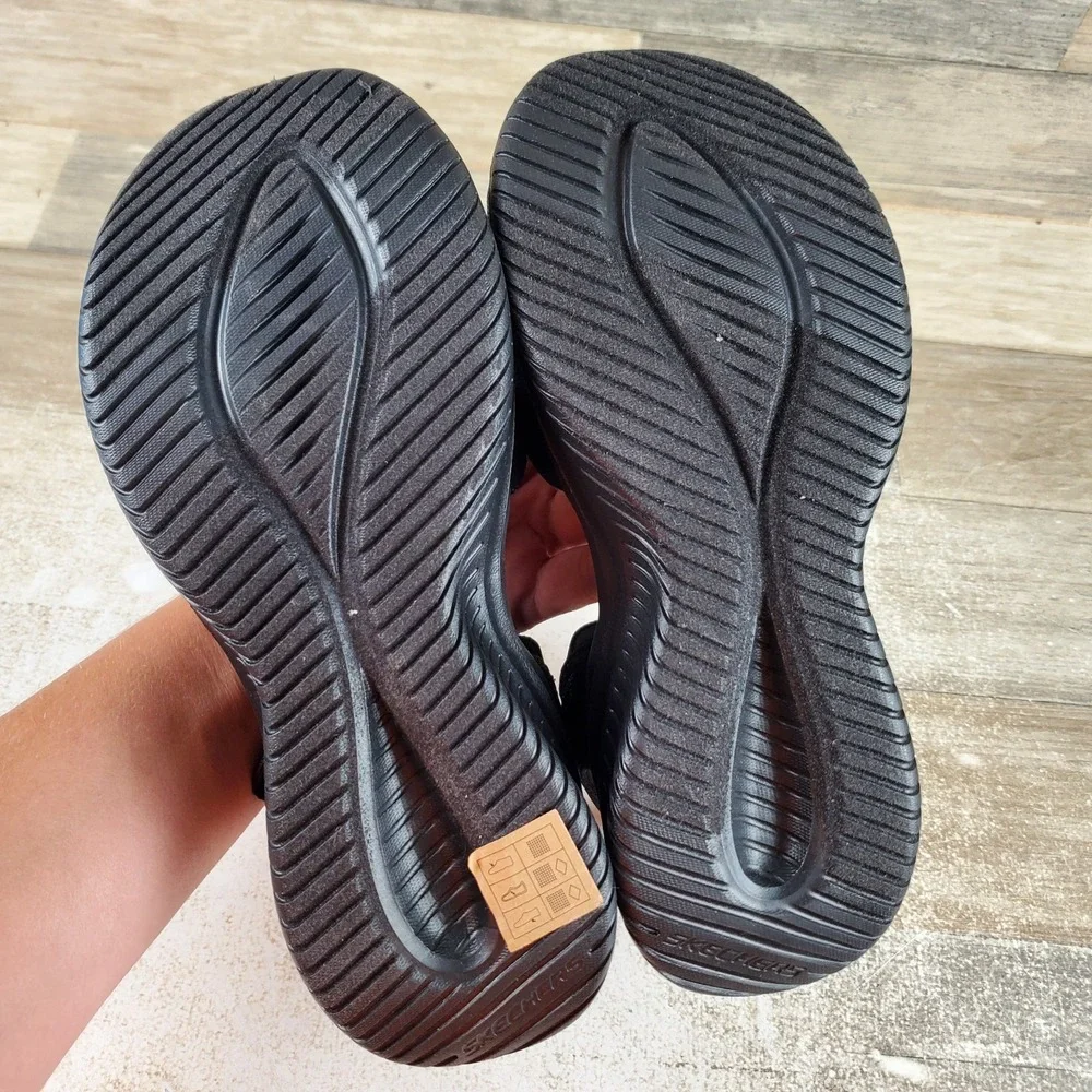 Skechers Slip-Ins Ultra Flex 3.0 Never Better Womens Sandal Sz 6 Black Slingback